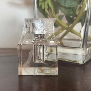 Perfume bottle